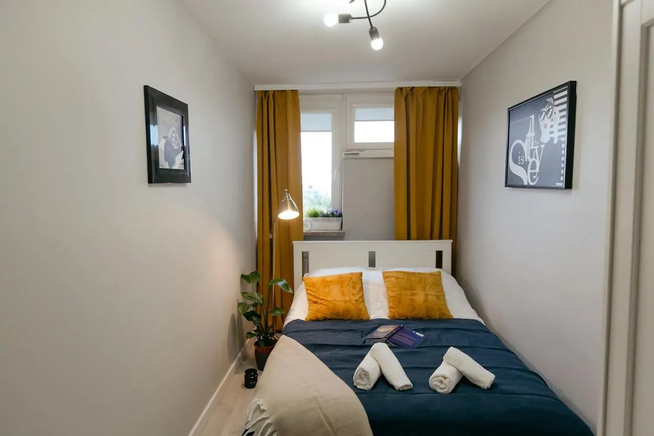 شقة Przechodnia 2 Yellow - Biurko Oraz Wygodny Fotel Do Pracy - Better Rental وارسو بولندا
