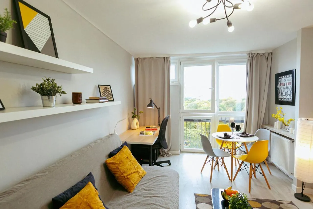 شقة Przechodnia 2 Yellow - Biurko Oraz Wygodny Fotel Do Pracy - Better Rental وارسو