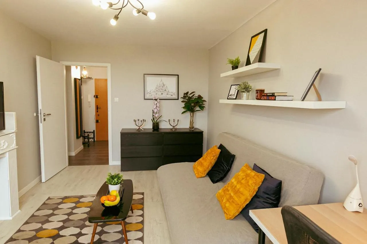 Przechodnia 2 Yellow - Biurko Oraz Wygodny Fotel Do Pracy - Better Rental وارسو شقة