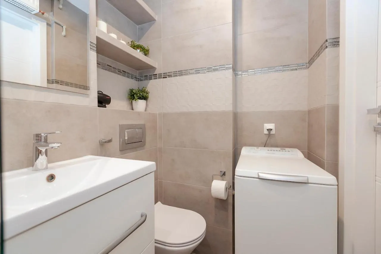 Przechodnia 2 Yellow - Biurko Oraz Wygodny Fotel Do Pracy - Better Rental وارسو شقة