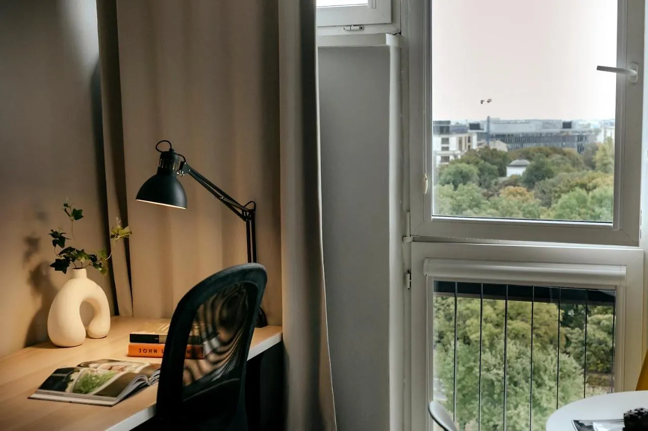 Przechodnia 2 Yellow - Biurko Oraz Wygodny Fotel Do Pracy - Better Rental وارسو