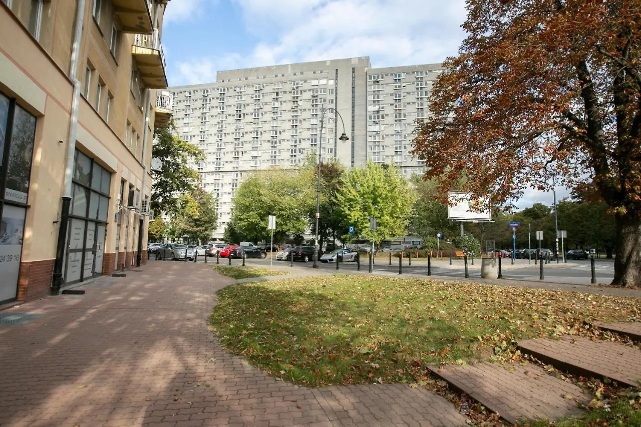 Przechodnia 2 Yellow - Biurko Oraz Wygodny Fotel Do Pracy - Better Rental وارسو شقة