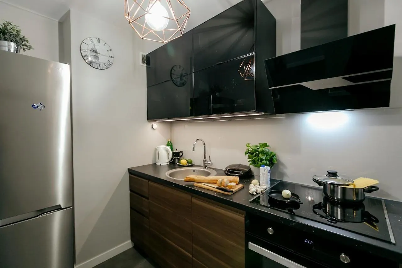 Przechodnia 2 Yellow - Biurko Oraz Wygodny Fotel Do Pracy - Better Rental وارسو شقة